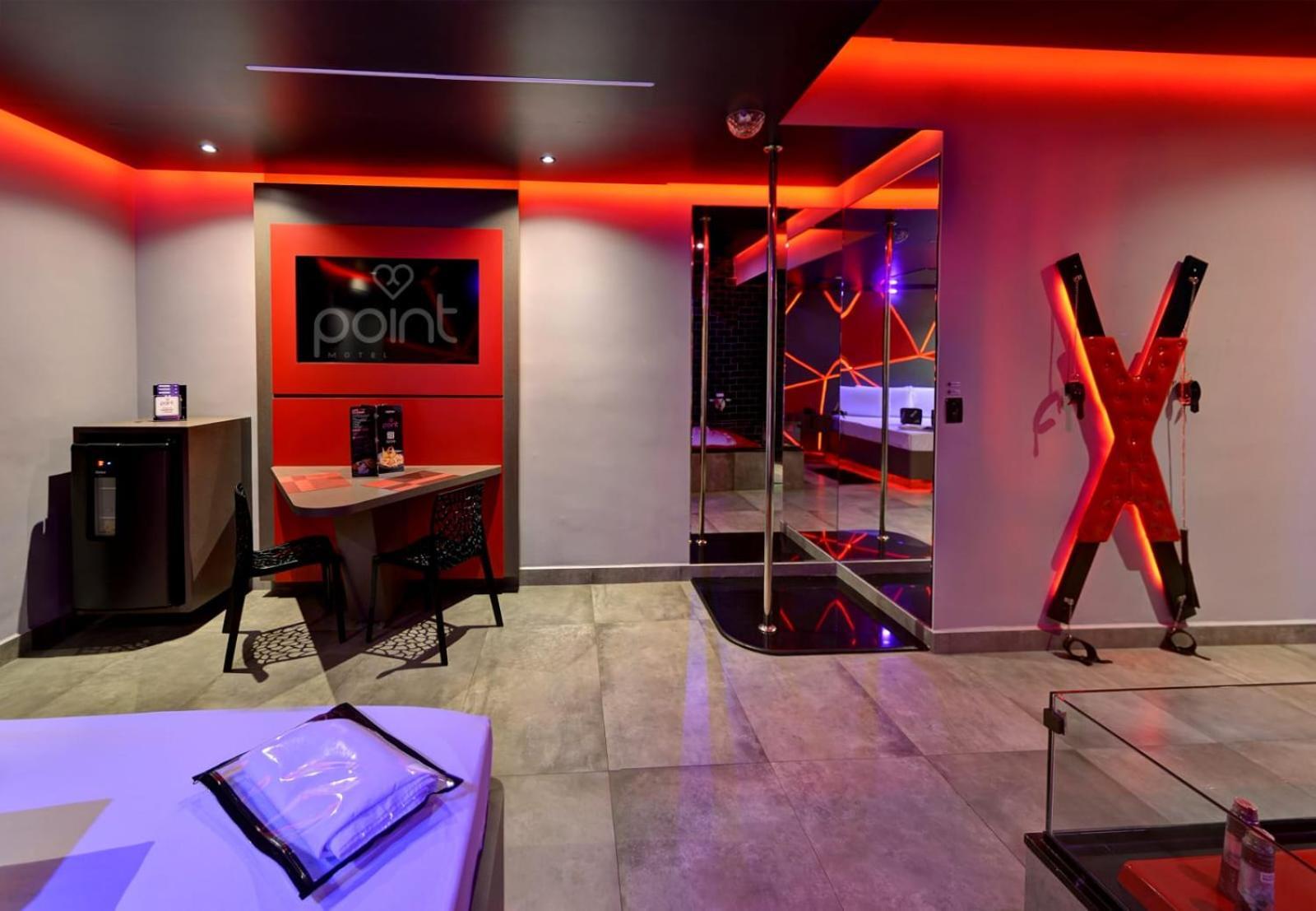 ᐉ POINT MOTEL 4 ( SAO JOSE DOS CAMPOS, BRAZIL ) REAL PHOTOS & GREAT DEALS